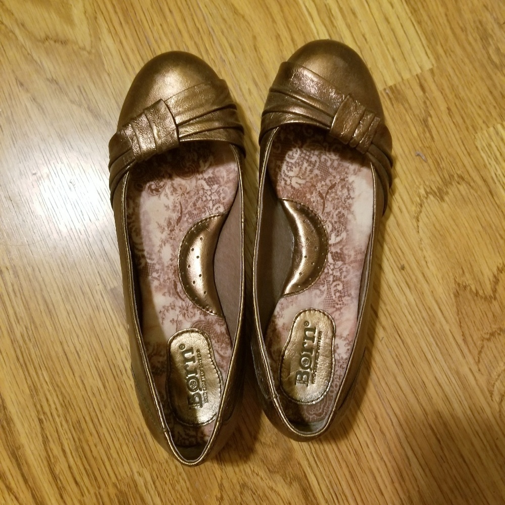 BORN metallic ballet flats